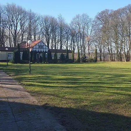 Dworek Osiecki Koral * Osieki (Koszalin)