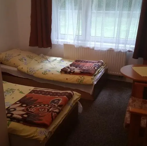 Hostel Dworek Osiecki Koral *